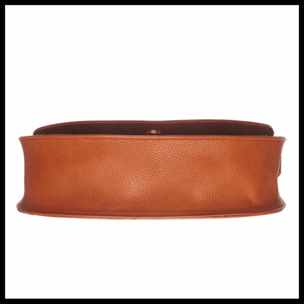 TAN VEGAN LEATHER SADDLE SHOULDER BAG A2C - Picture 5 of 6